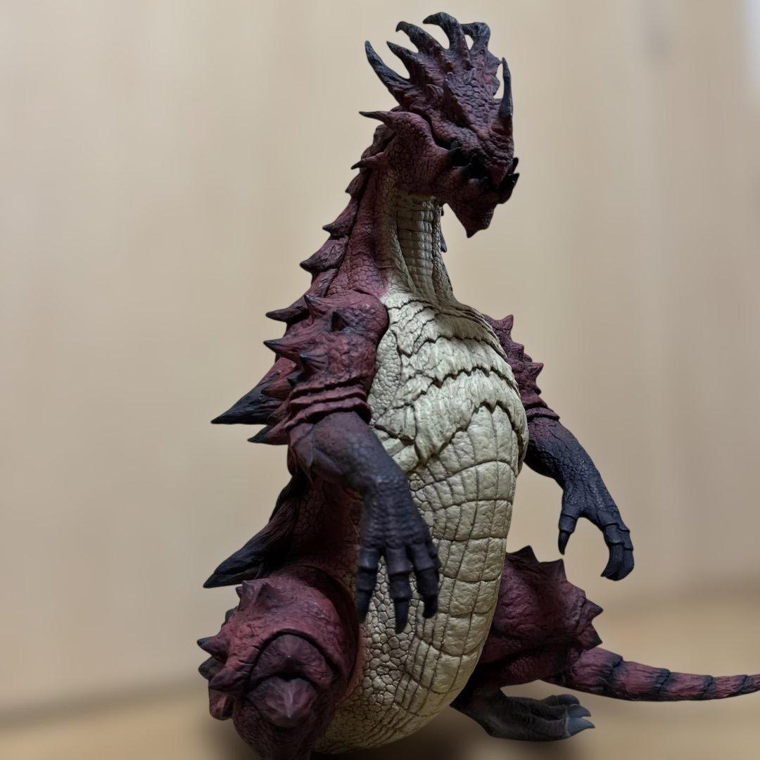 【ラオシャンロン GIGA SOFVI 】 モンスターハンター フィギュア