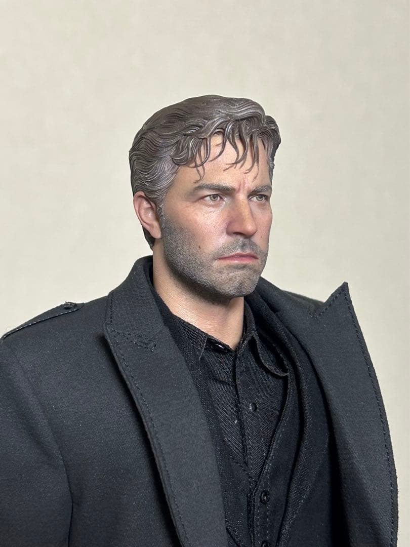 1/6 カスタムフィギュア　ブルース・ウェイン　バットマン　BVS Ver.