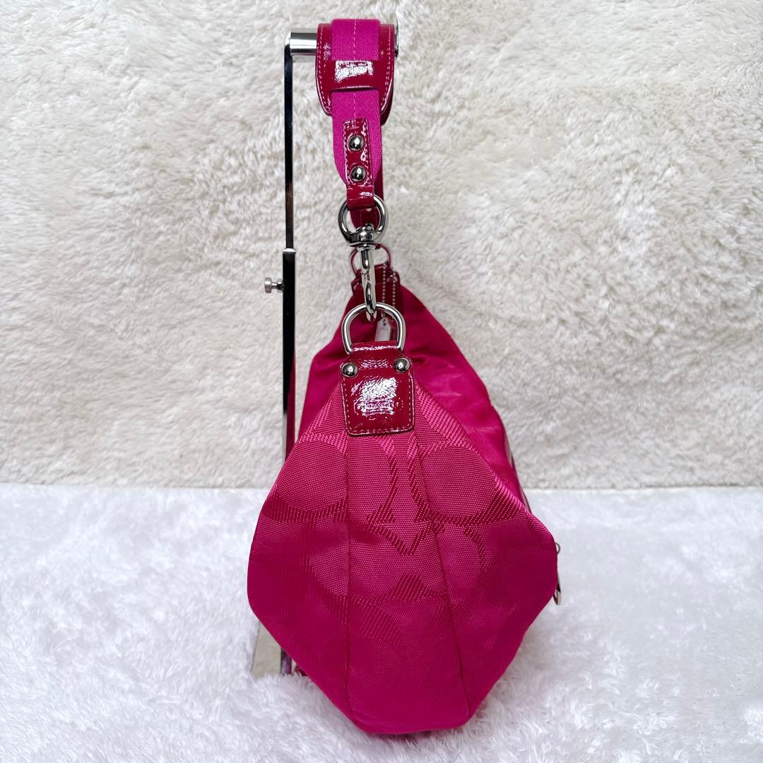 バッグ COACH Signature Pink One Shoulder Bag