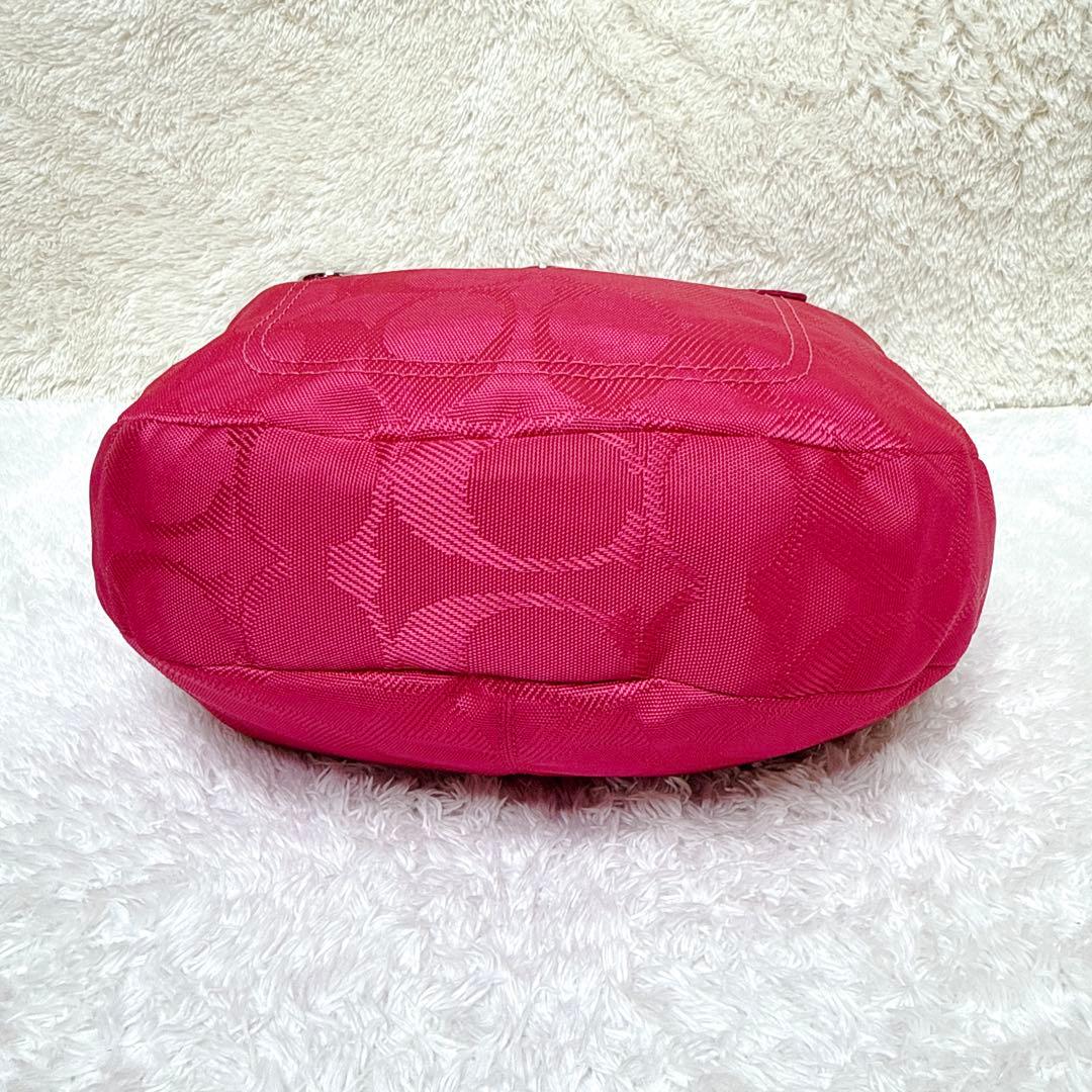 バッグ COACH Signature Pink One Shoulder Bag
