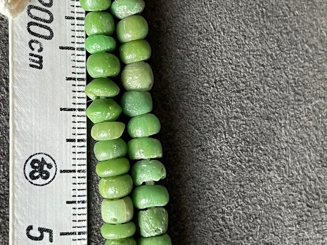 古墳期　硝子玉一連　風化　出土品　とんぼ玉