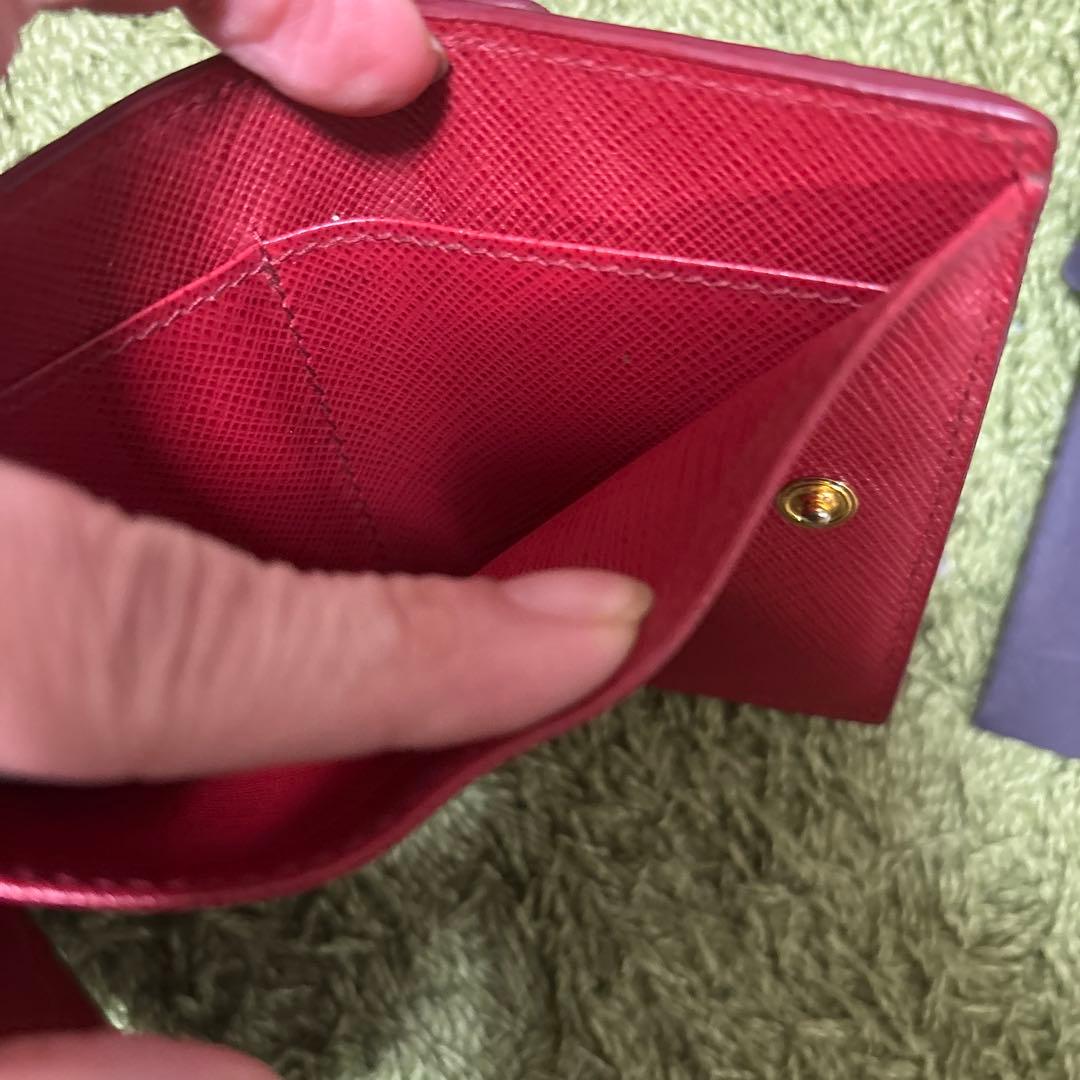M*M様 PRADA 三つ折り財布 赤 サフィアーノレザー