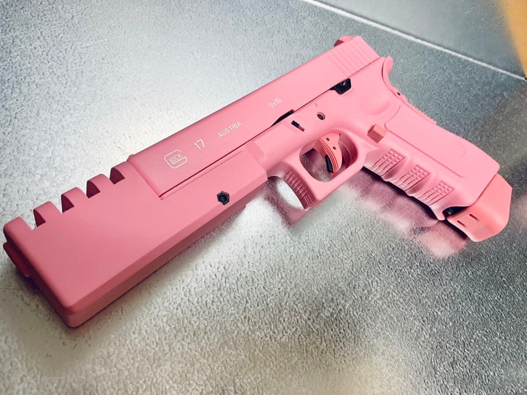東京マルイ グロック17 ガスブローバック ピンク コンペンセイター カスタム