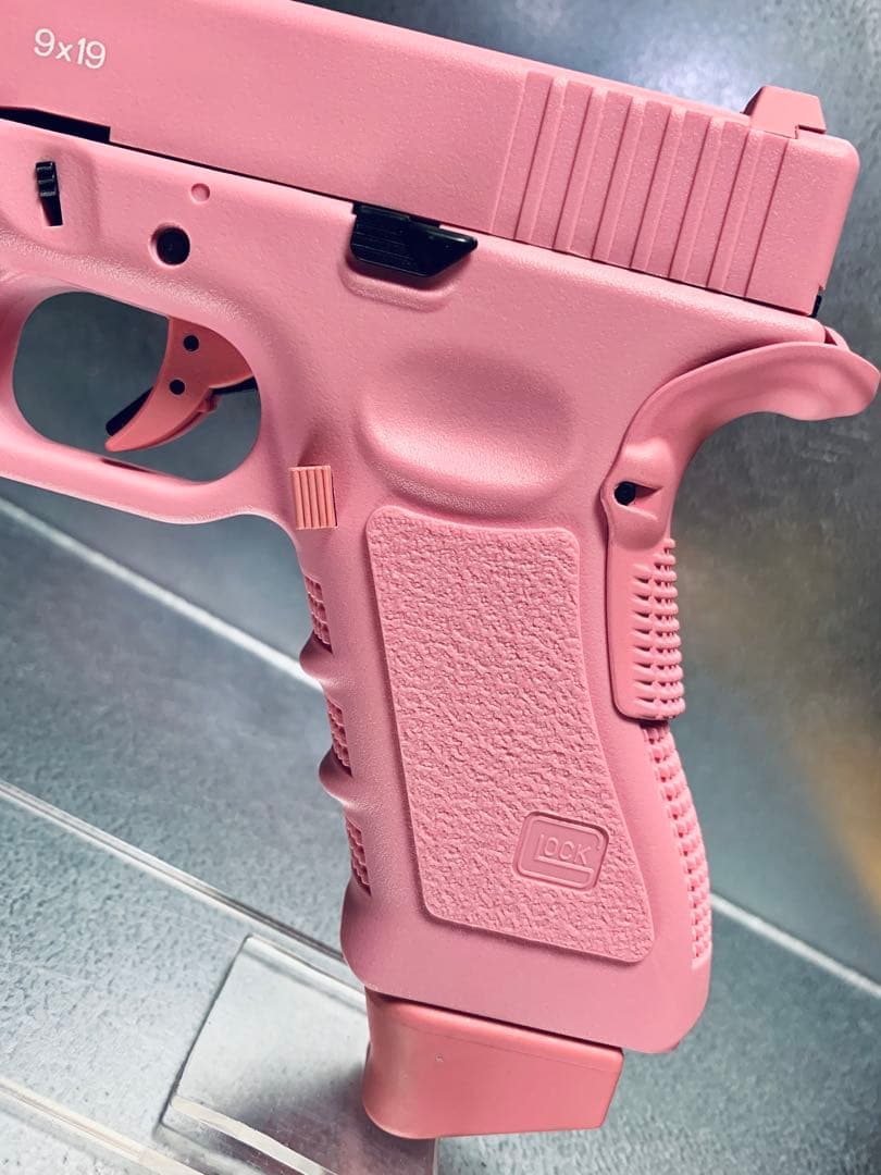 東京マルイ グロック17 ガスブローバック ピンク コンペンセイター カスタム