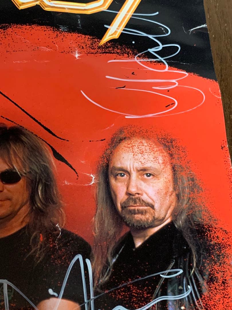 ジューダスプリースト　サイン入りポスター