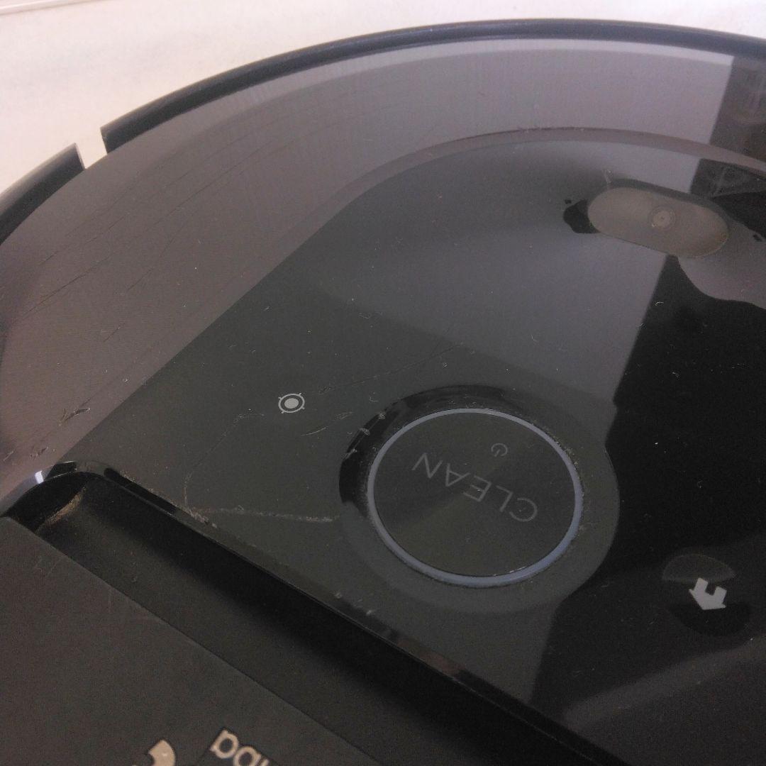 中古傷多数のため低価格！ 動作/充電確認OK Roomba i7