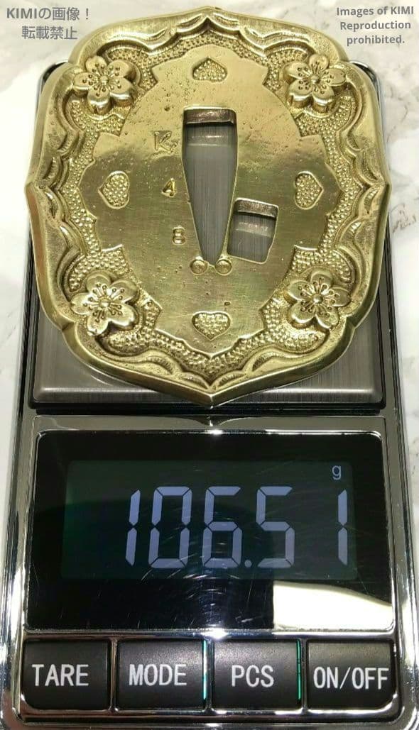 九八式軍刀の鍔 真鍮製 桜 九八式軍刀 Gunto Tsuba 軍装美術 K48