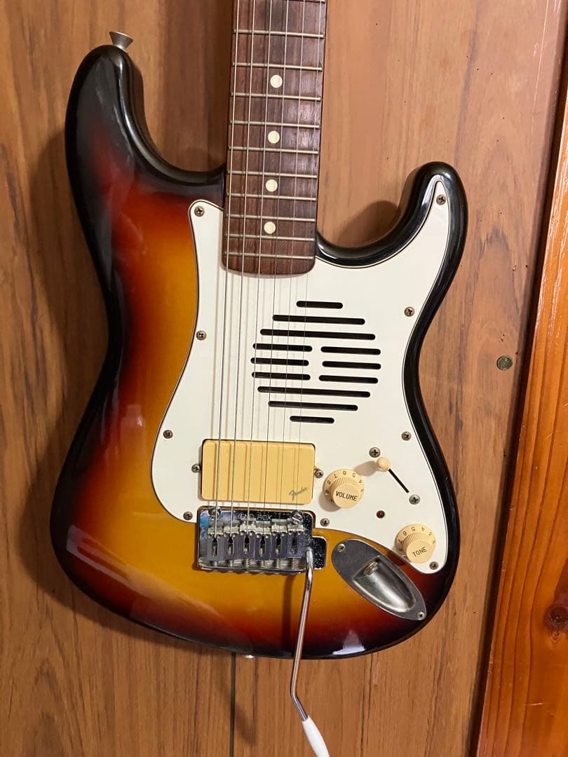 ギター Fender Japan ST-CHAMP
