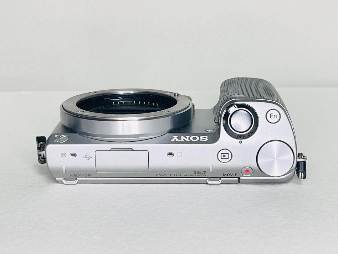 SONY α NEX-5R ソニー シルバー ボディ ミラーレスカメラ 付属品多