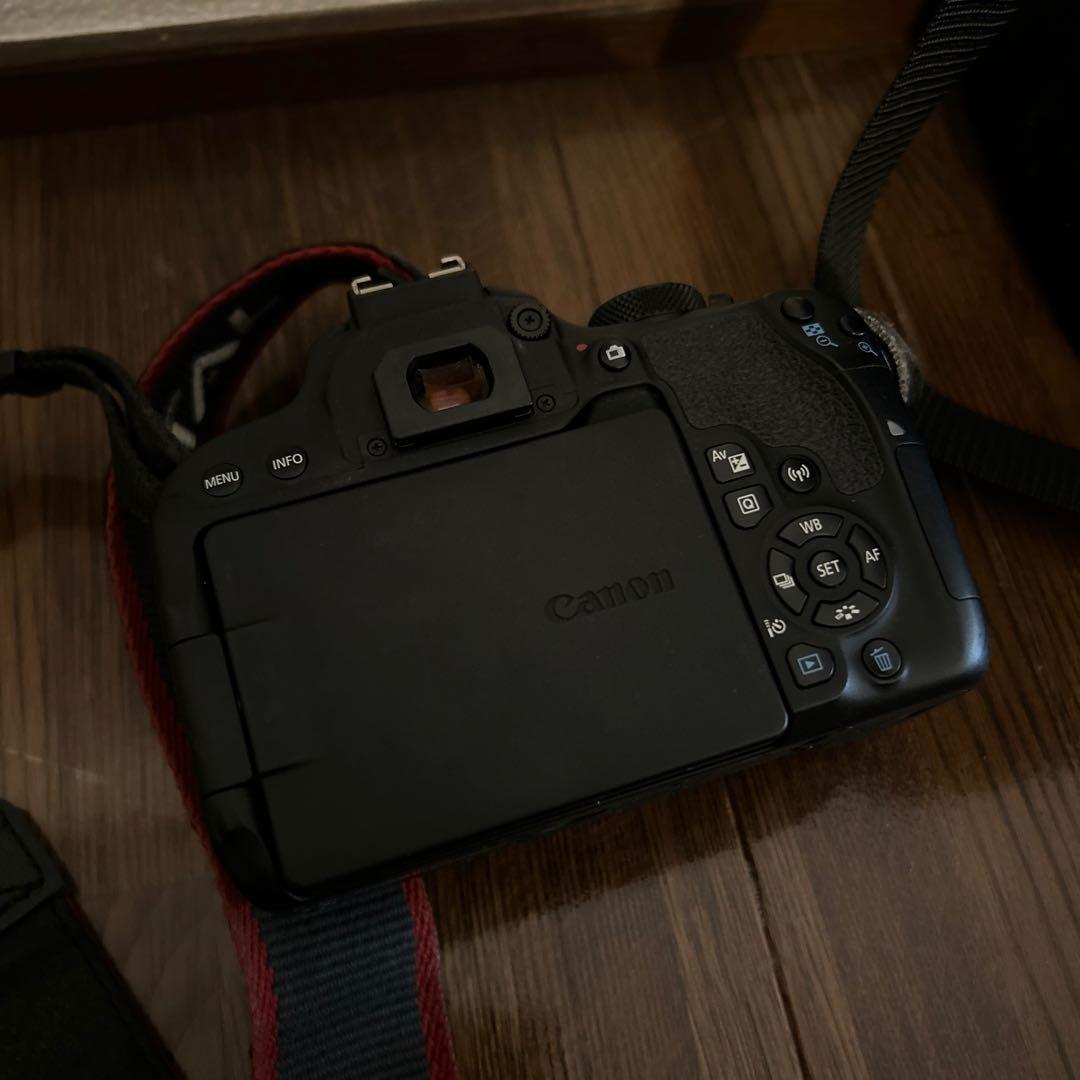 Canon EOS Kiss X9i ボディ