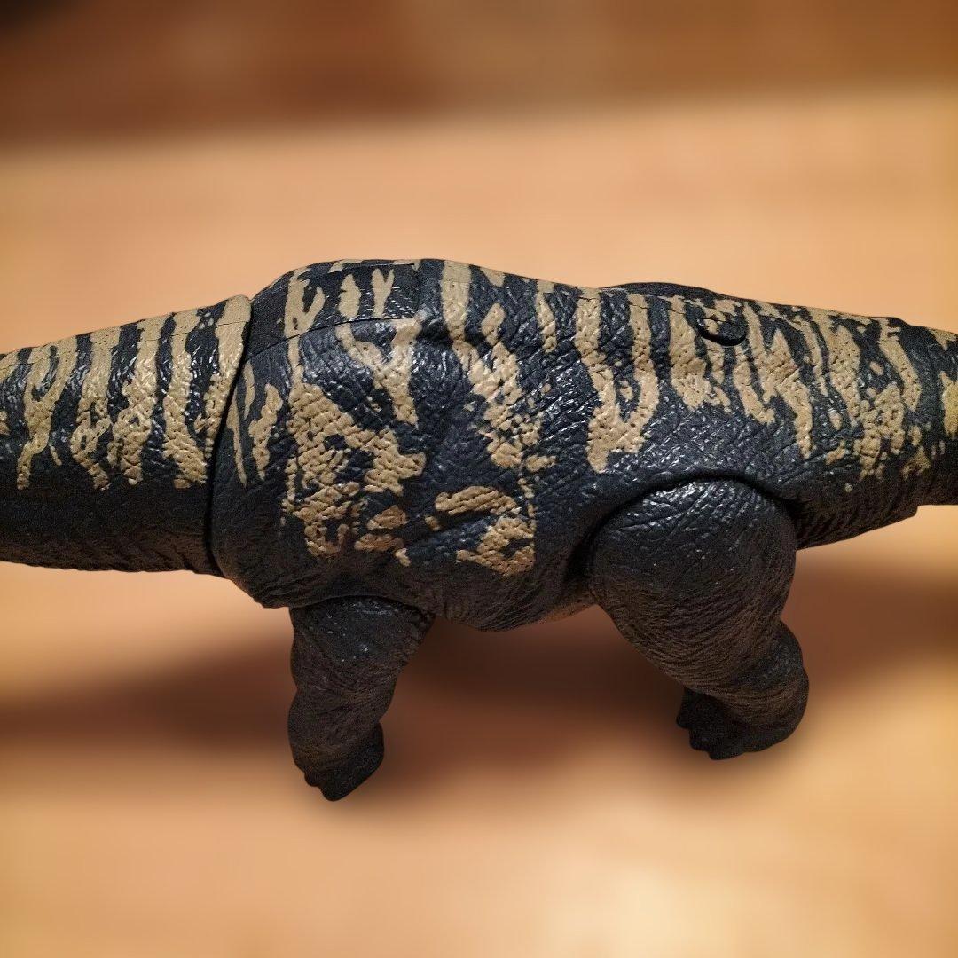 恐竜ドレットノータス 約150cm