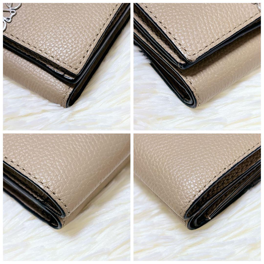 人気カラー✨LOEWE アナグラム トライフォールド ウォレット 三つ折り財布
