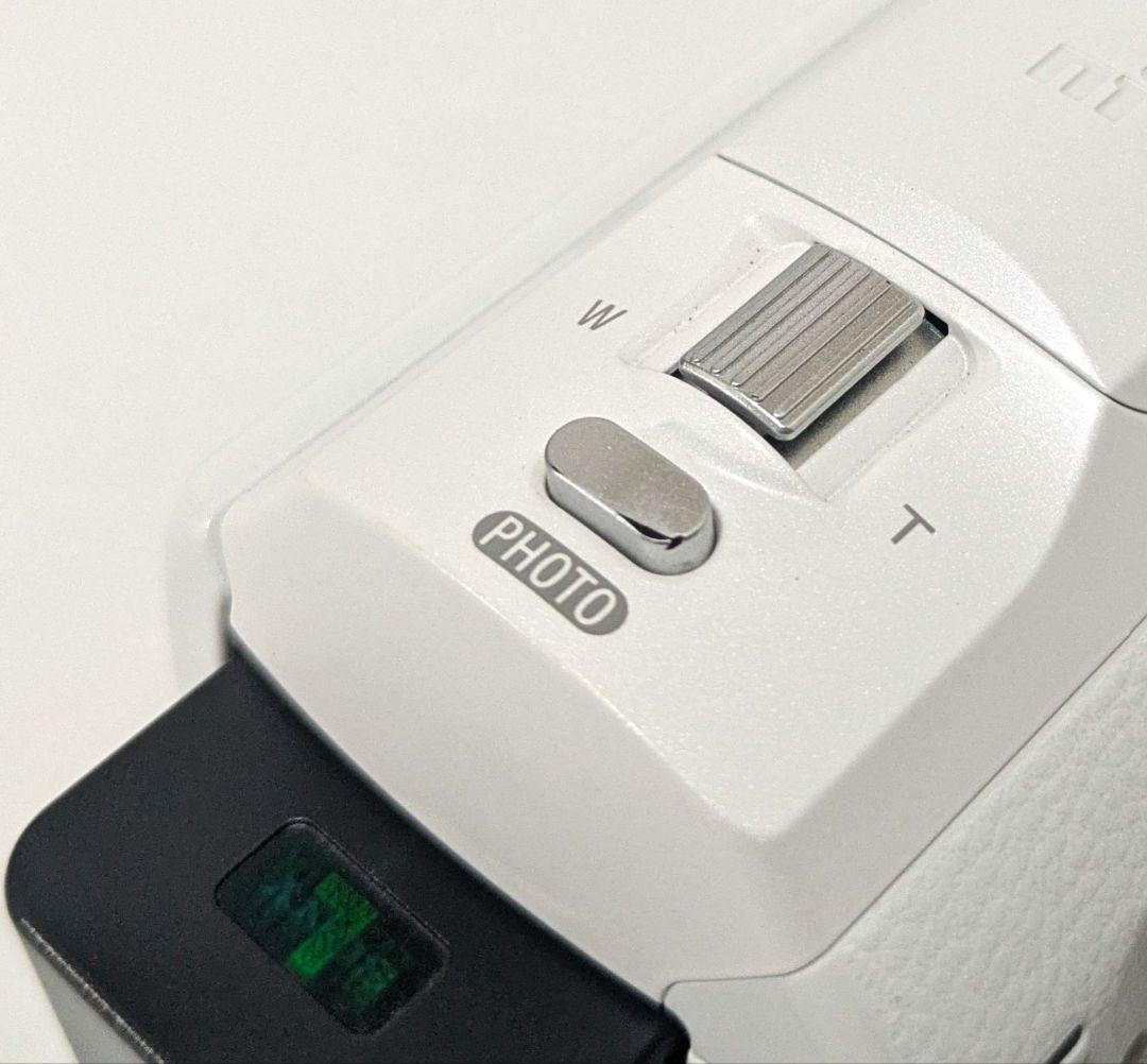 SONY HDR-CX680 ホワイト + 純正バッテリー + SDカード