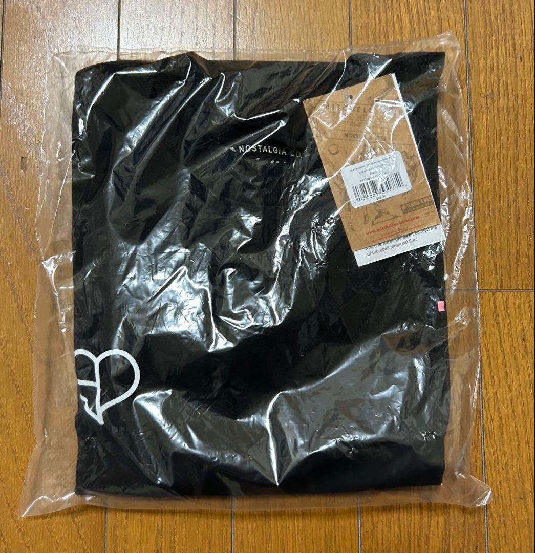 BLACKPINK × Mitchell & Ness × ドジャース　Tシャツ