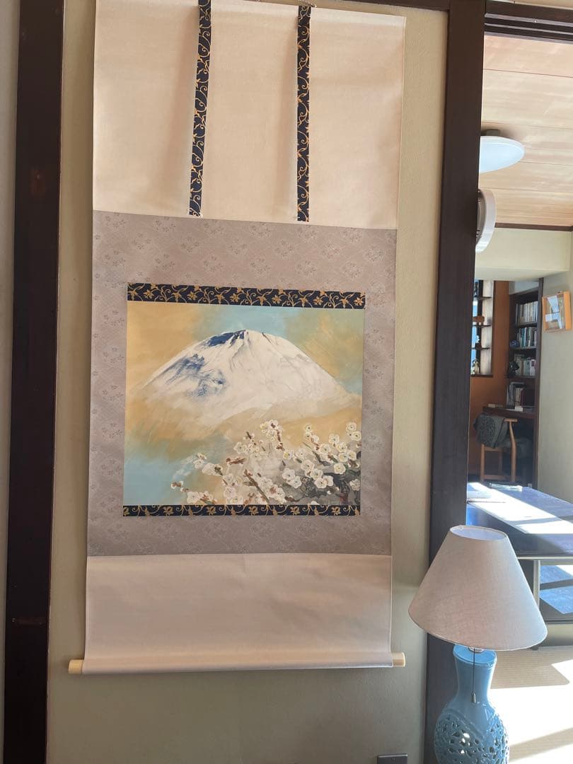 掛軸　梅花富士　南風筆