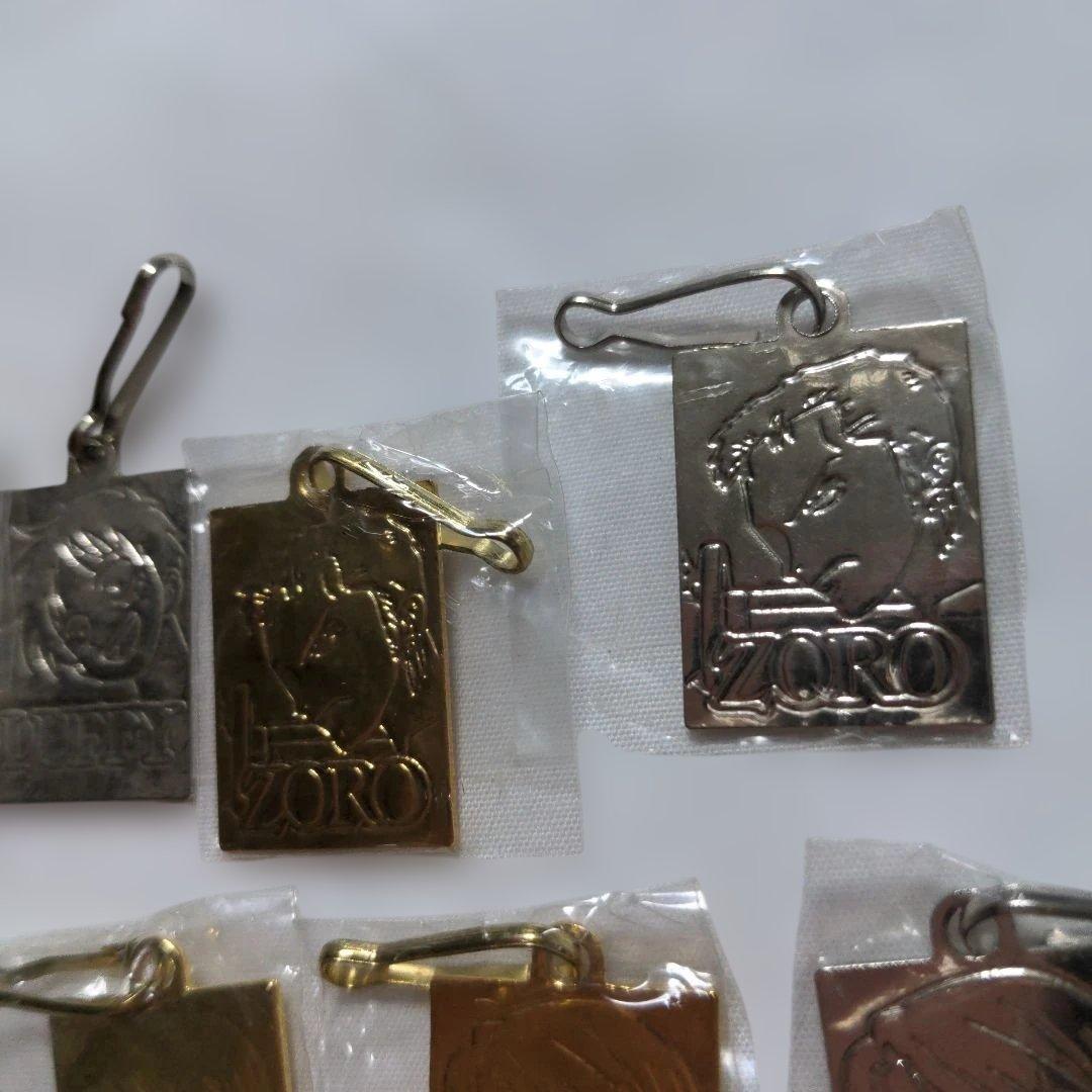 ワンピース　2000年　メタルプレート　チャーム 14個セット