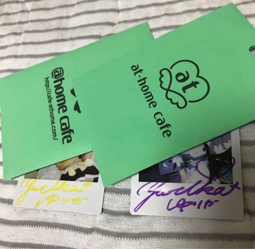 あっとほぉーむカフェ　ゆりか　ブロマイド　ソロチェキくじ　キーホルダー　缶バッジ