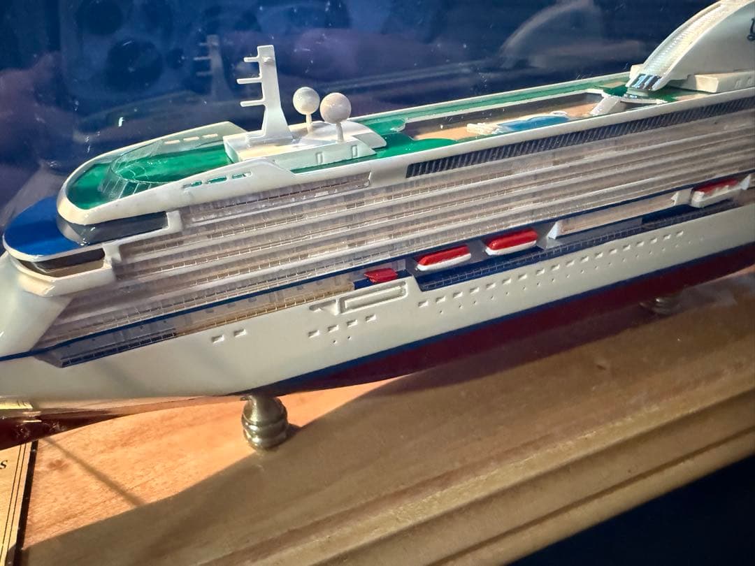 MRE Miniatures Seven Seas Voyagerクルーズ船模型