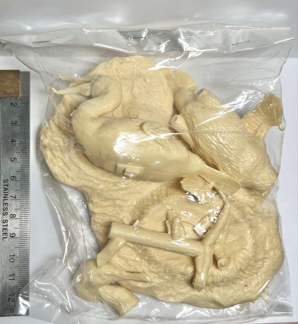 海洋堂　ガラパコスコバネウ　レジンキット 動物 生き物 フィギュア　松村しのぶ