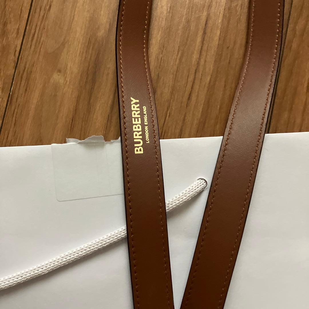 バーバリー　ストラップ　値下げ