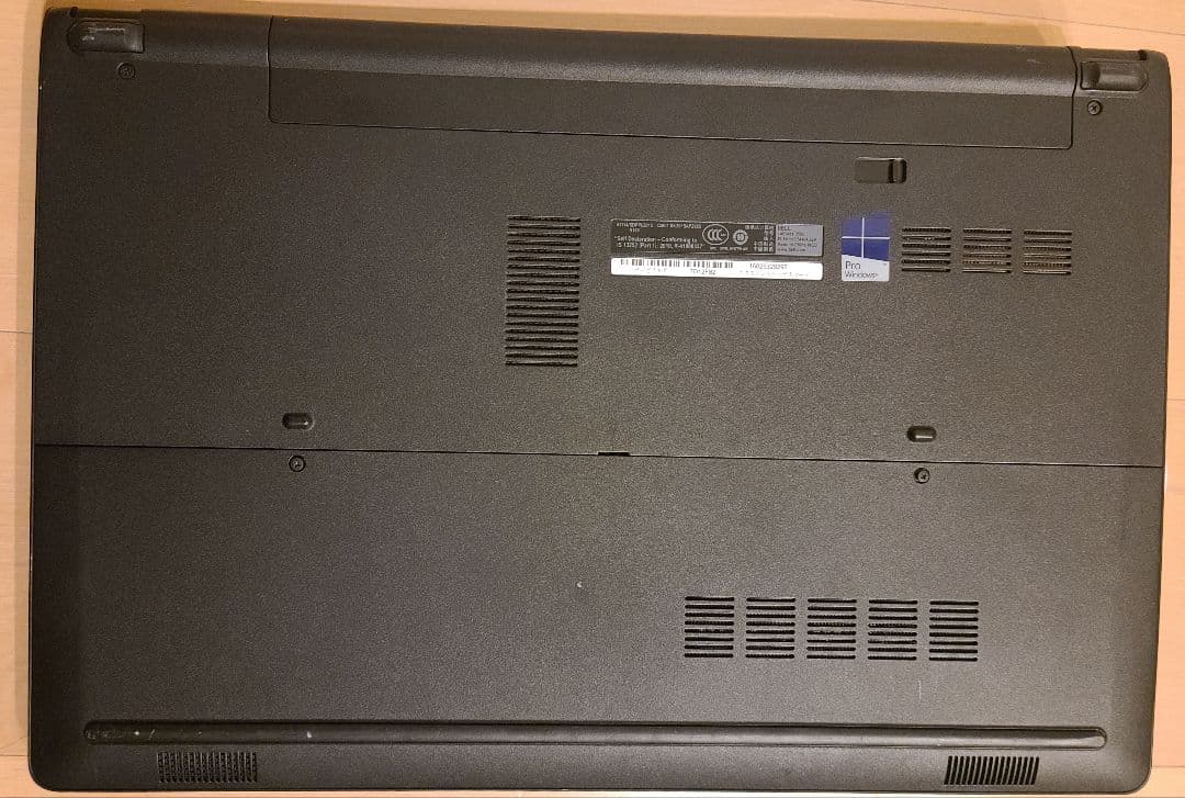 格安!! DELL Latitude 3560