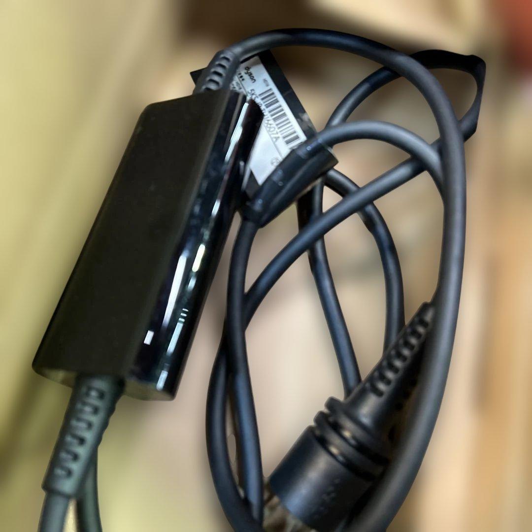 7033 【美品】Dyson ダイソン HD16 SBP ヘアドライヤー