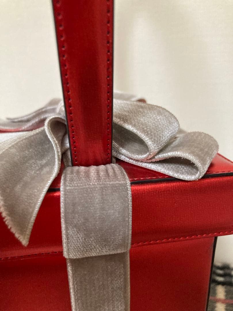 モスキーノ　ハンドバック