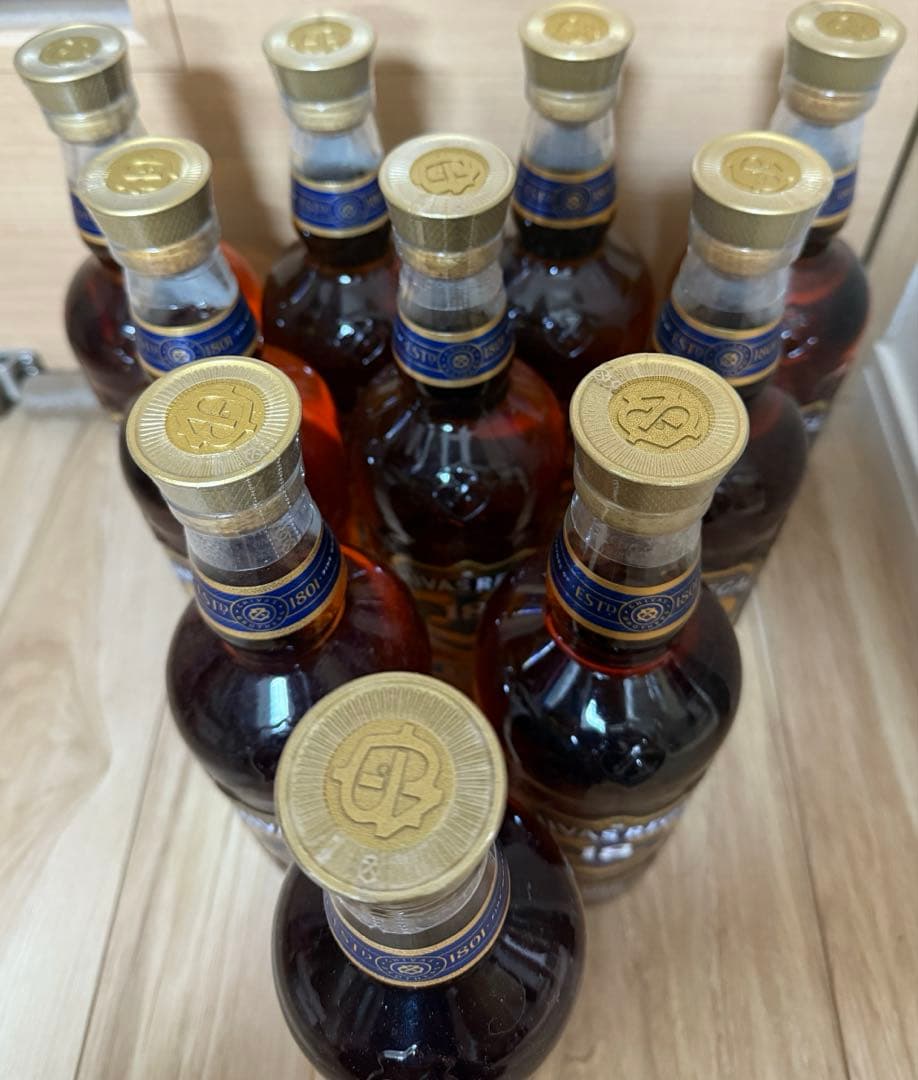 新品未開封 シーバス18年 700ml 10本セット サントリー ウイスキー