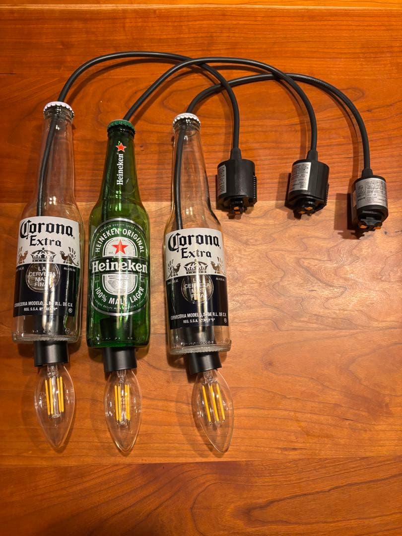 ♻️様ご依頼　ハイネケン照明1本　コロナ照明2本