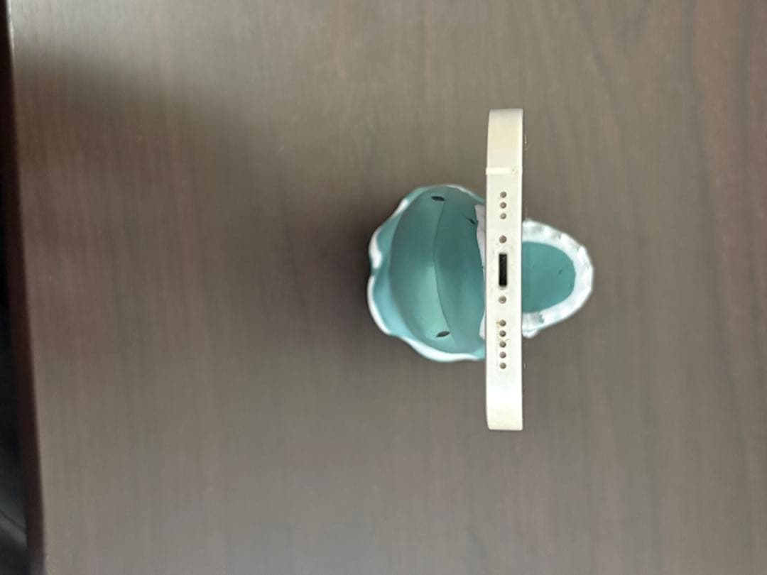 Apple iPhone 13 ホワイト SIMフリー かんな