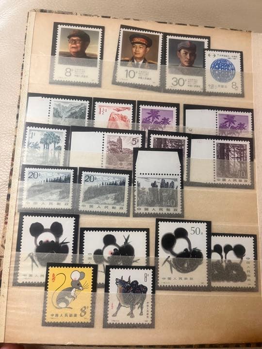 ボストークアルバムに入りきらなかった400数十枚です