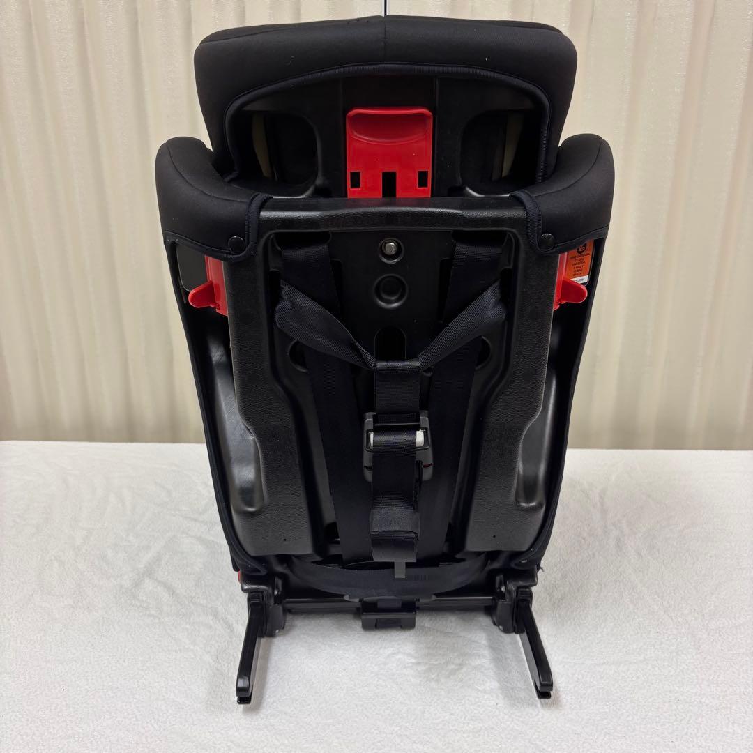 ☆未使用に近い☆　1～11才　ハーネスジュニアFIX　ISOFIX　ブラウン