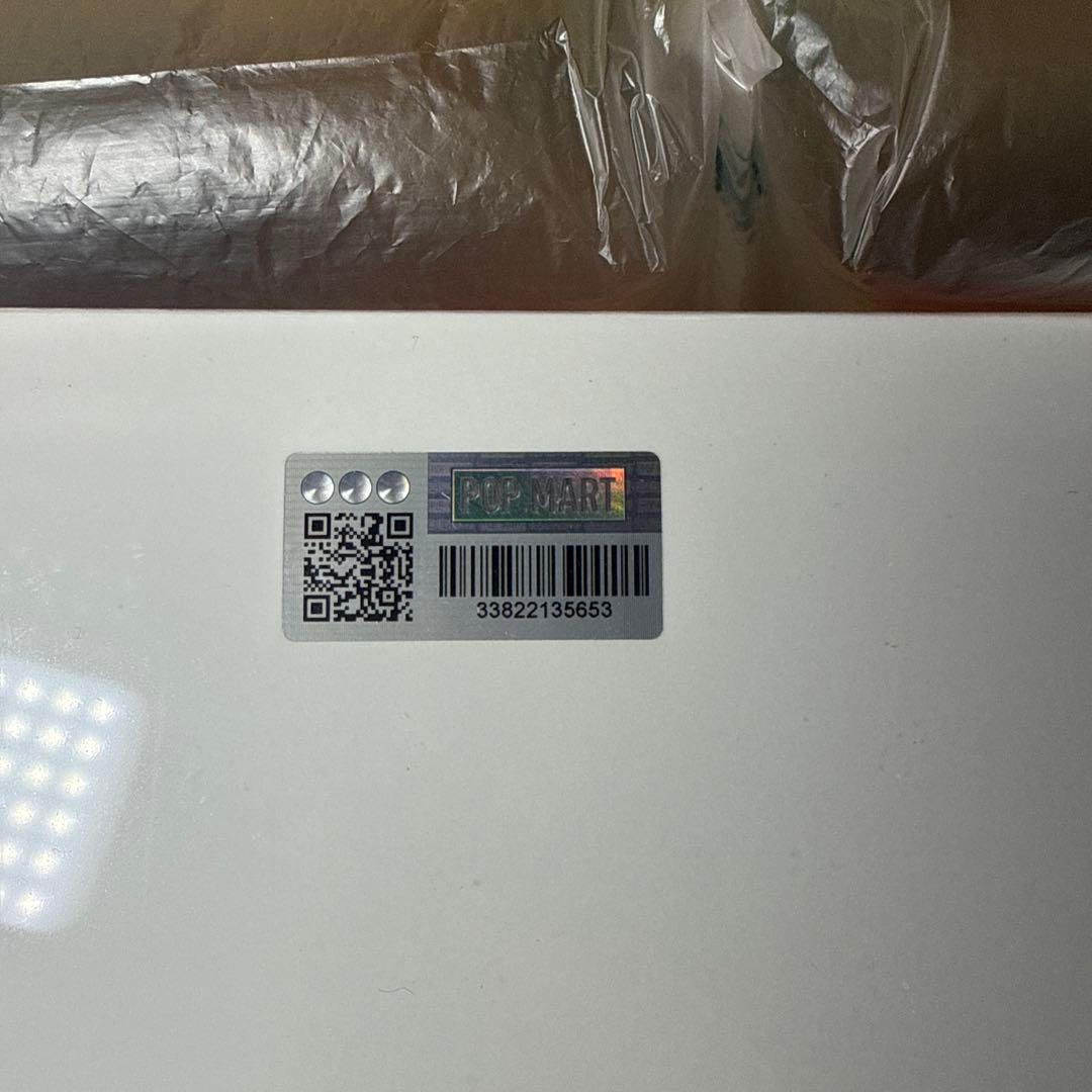 【シュリンク付】新品未開封 LABUBU Big into Energy