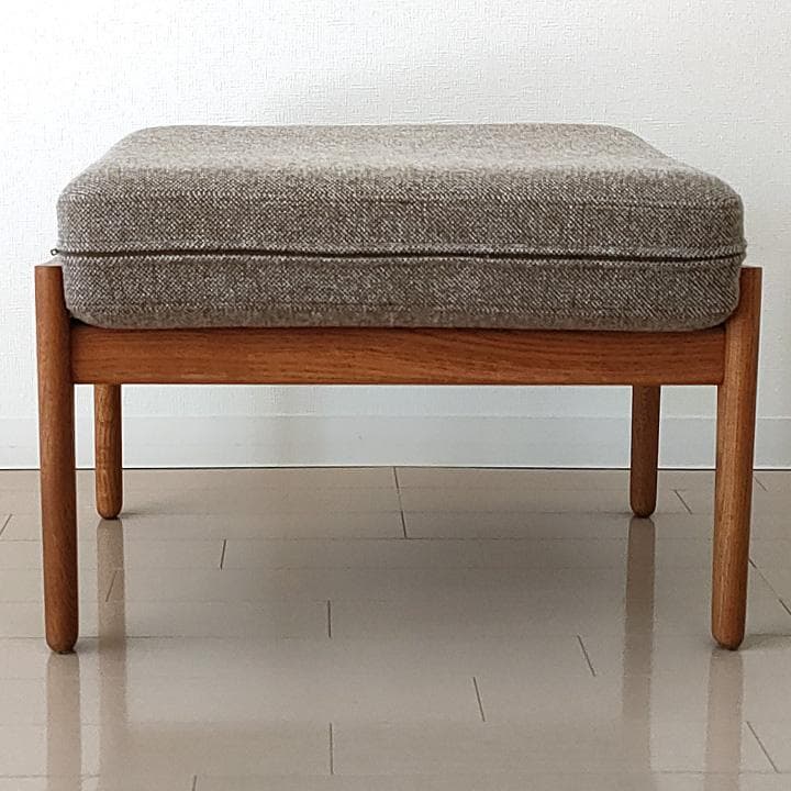 ハンス J ウェグナー オットマン GE290S