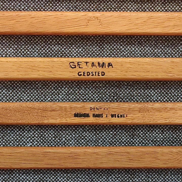 ハンス J ウェグナー オットマン GE290S