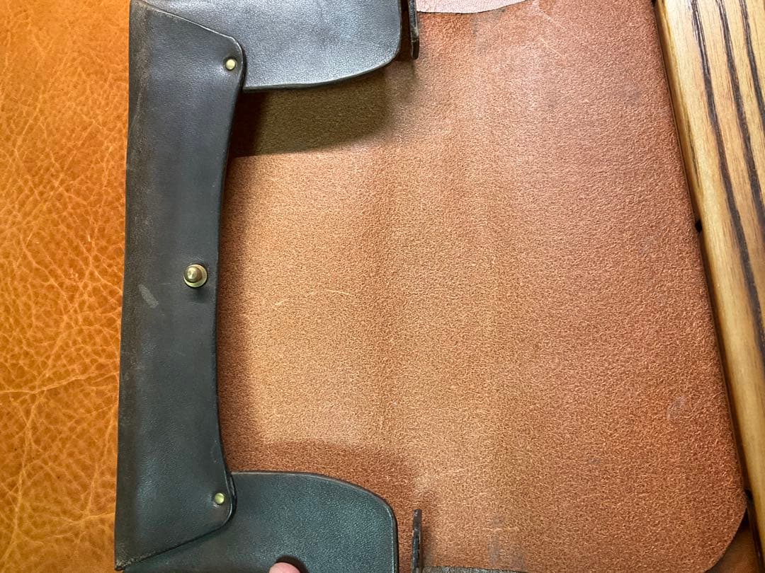 H&Craftmanship 柿渋染め　レザーペンケース