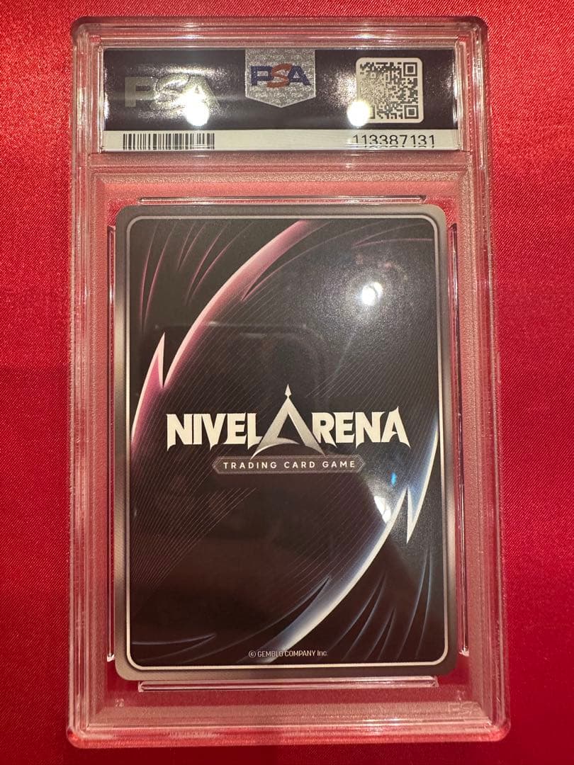 PSA10 nivel arena NIKKE ヘルム　SPR サイン