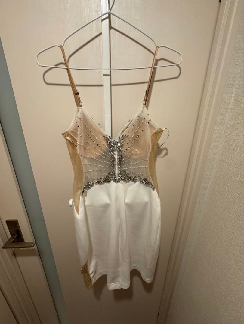 エンジェルアール 白 ビジュー ドレス