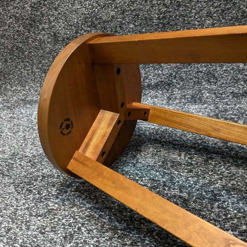 フリーハンドイマイ　木製　スツール　職人　キッチン