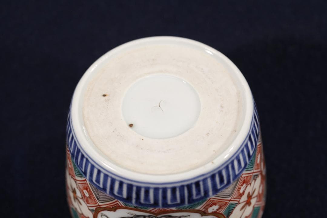 933 古伊万里超大型金襴手窓絵唐獅子文様蕎麦猪口　無傷美品　幕末