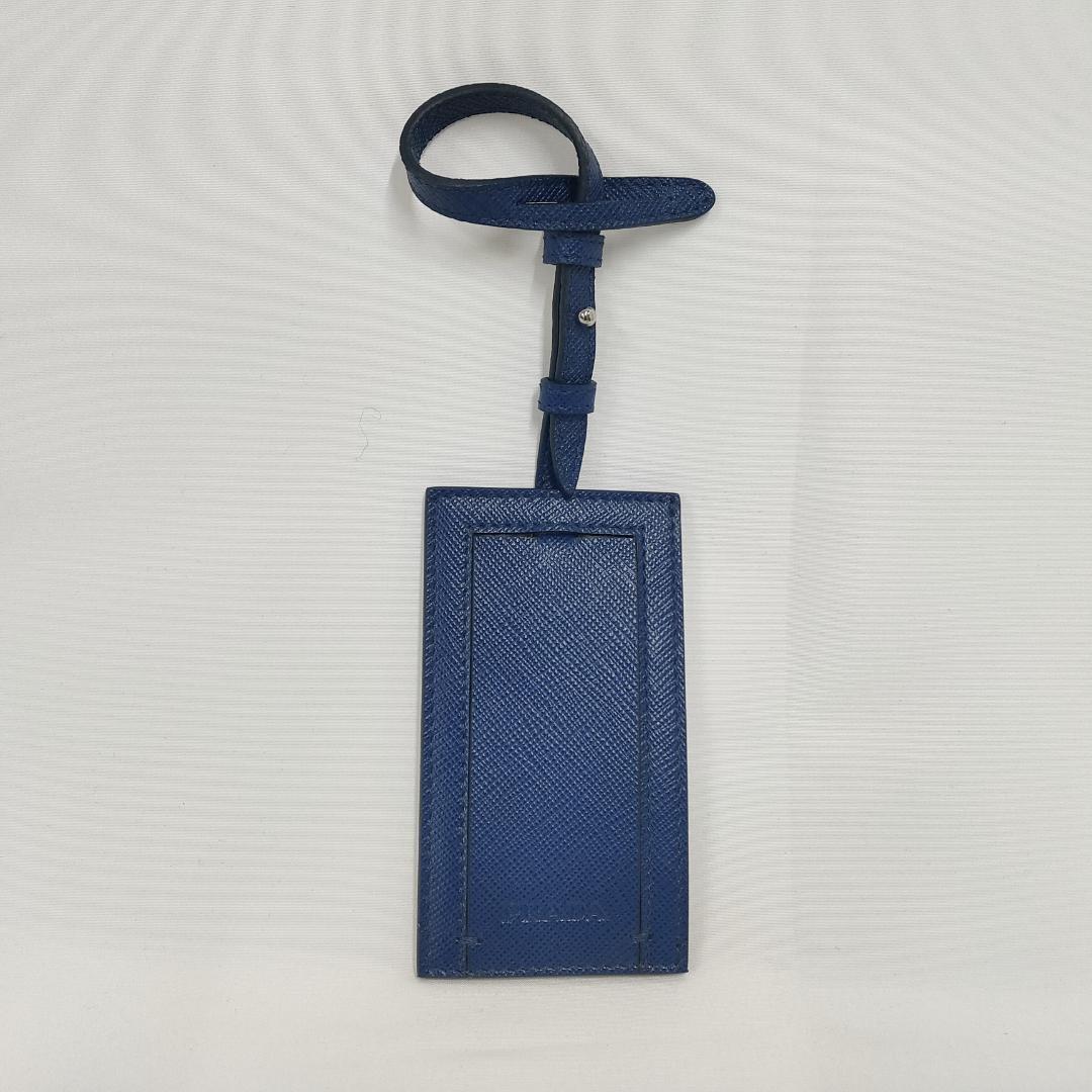 ○★新品 未使用 プラダ サフィアーノレザー ラゲッジタグ ネイビー ネームタグ