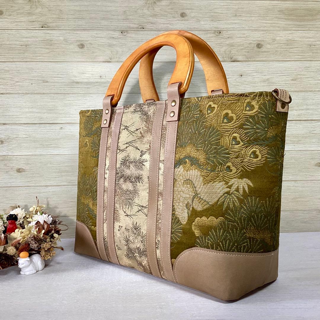 着物リメイク. アンティーク丸帯 × 本革 トートバッグ. ハンドメイド 花鳥柄
