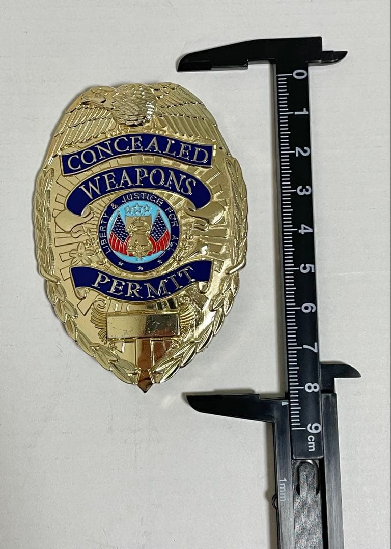 コンシールドウェポンパーミット 米国銃器携帯許可証 レプリカ　ポリスバッジ