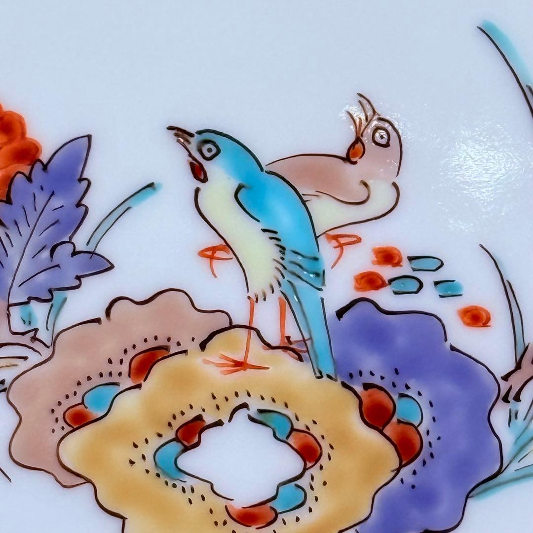 十三代柿右衛門　色絵岩梅鳥文様皿　共箱有　美品　直径19.6㎝　国重要無形文化財