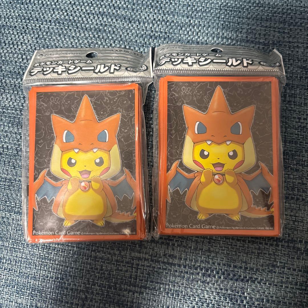 ポケモンカード　ピカチュウ　デッキシールド