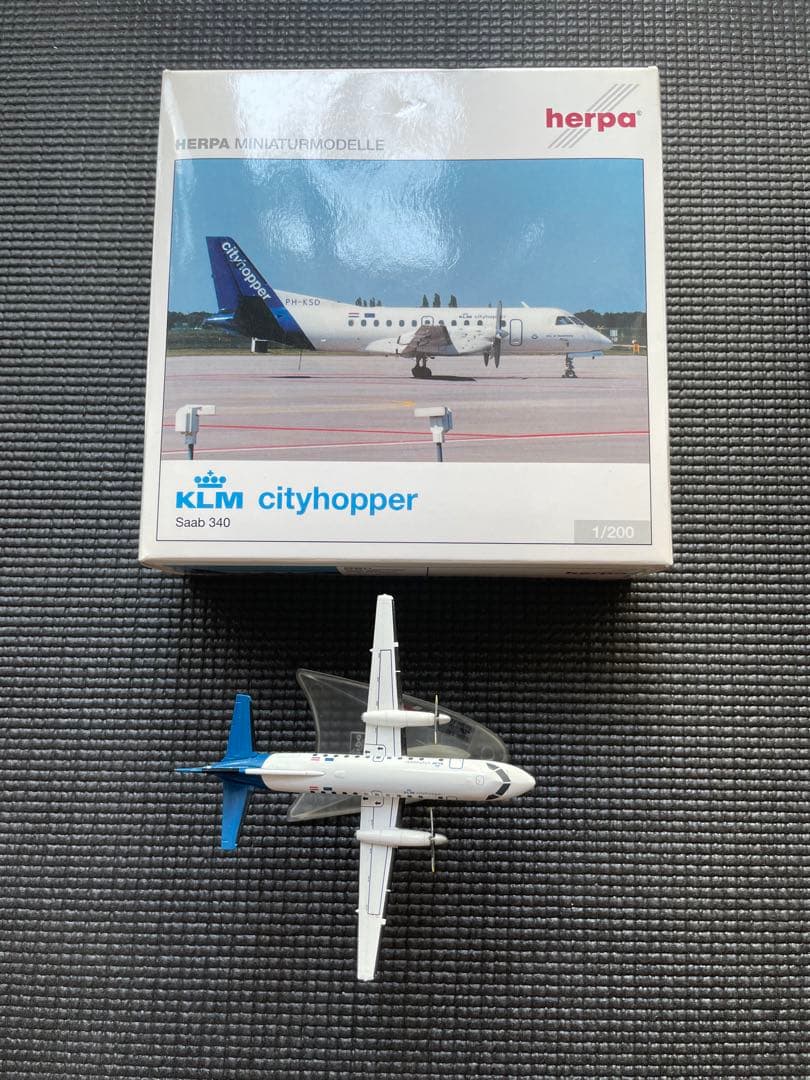 航空機・ヘリコプター herpa KLM cityhopper Saab 340 1/200