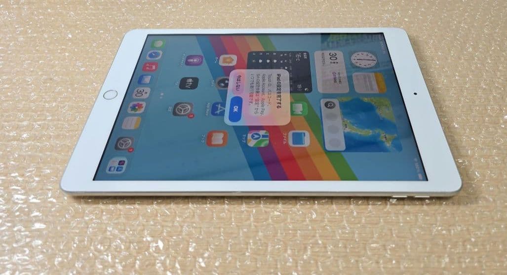 と*ん様 比較的美品■iPad 8◼️電池良品◼️純正アダプター充電ケーブル付属