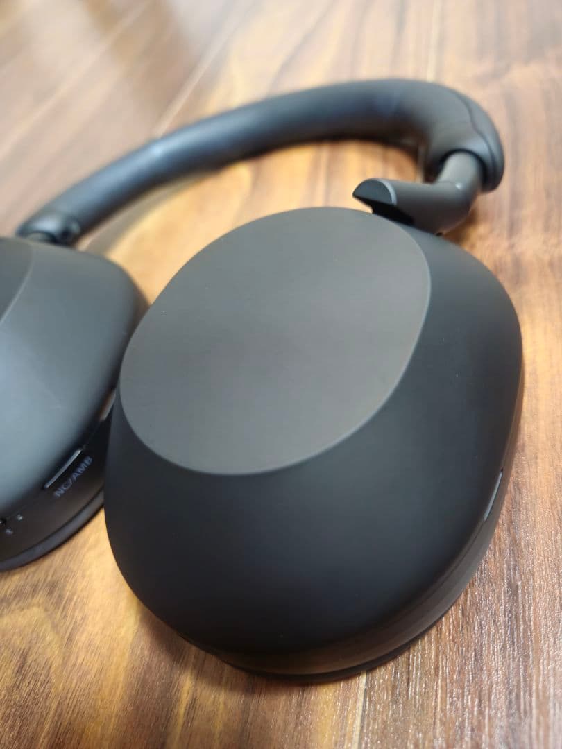 Sony WH-1000XM5 ブラック