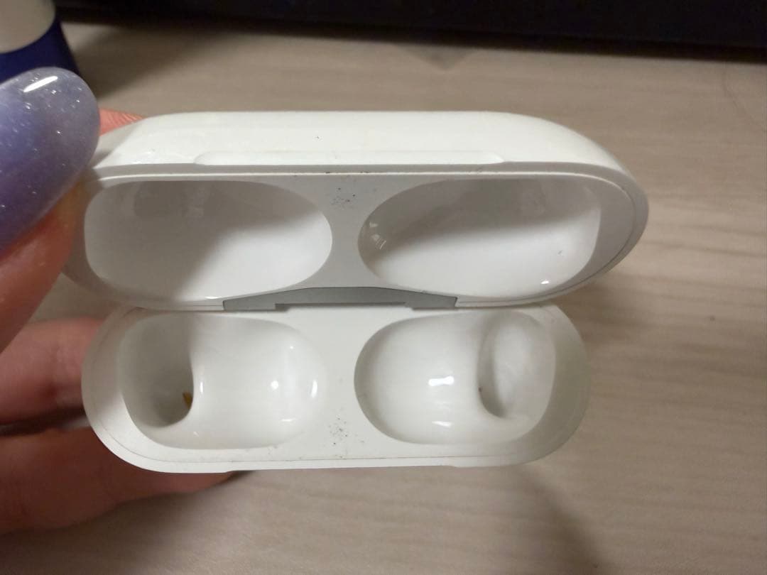 アップルAirPodsPro2世代本体 刻印付き