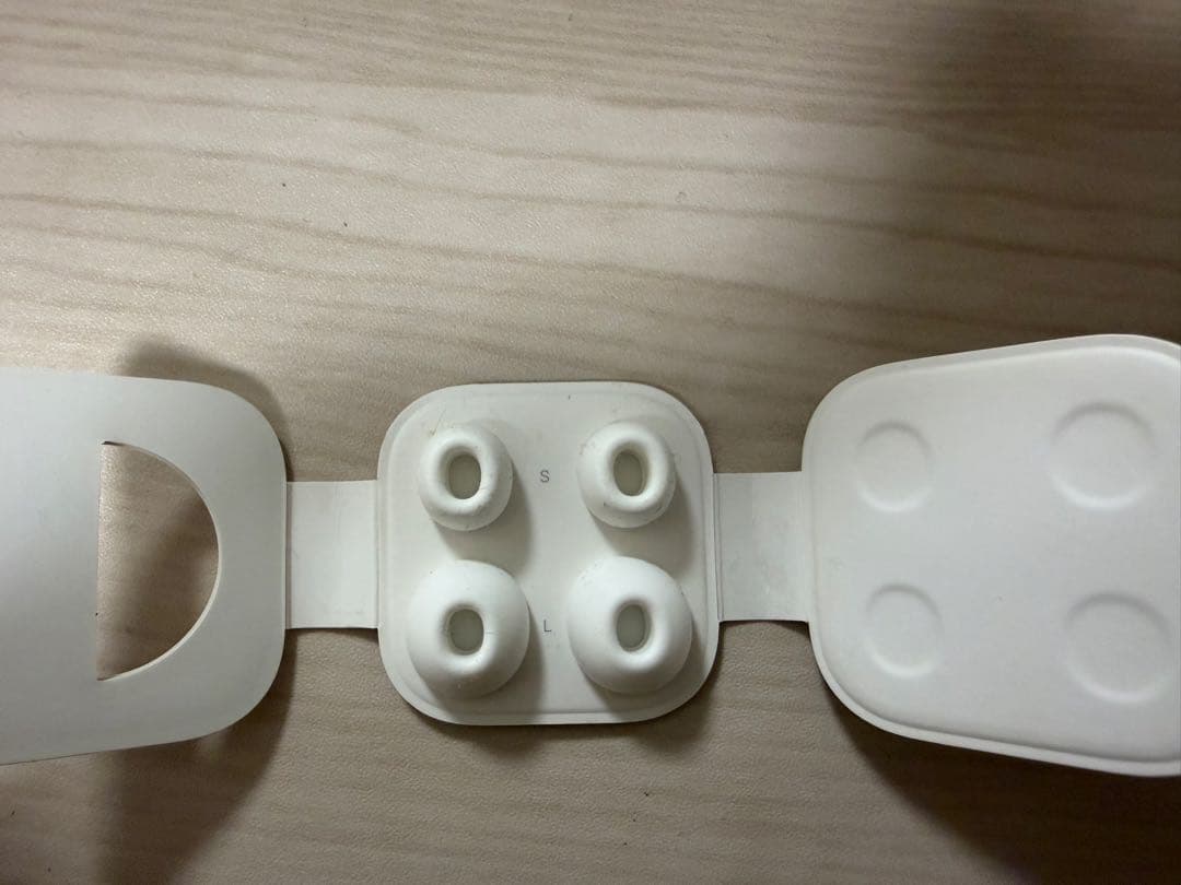 アップルAirPodsPro2世代本体 刻印付き